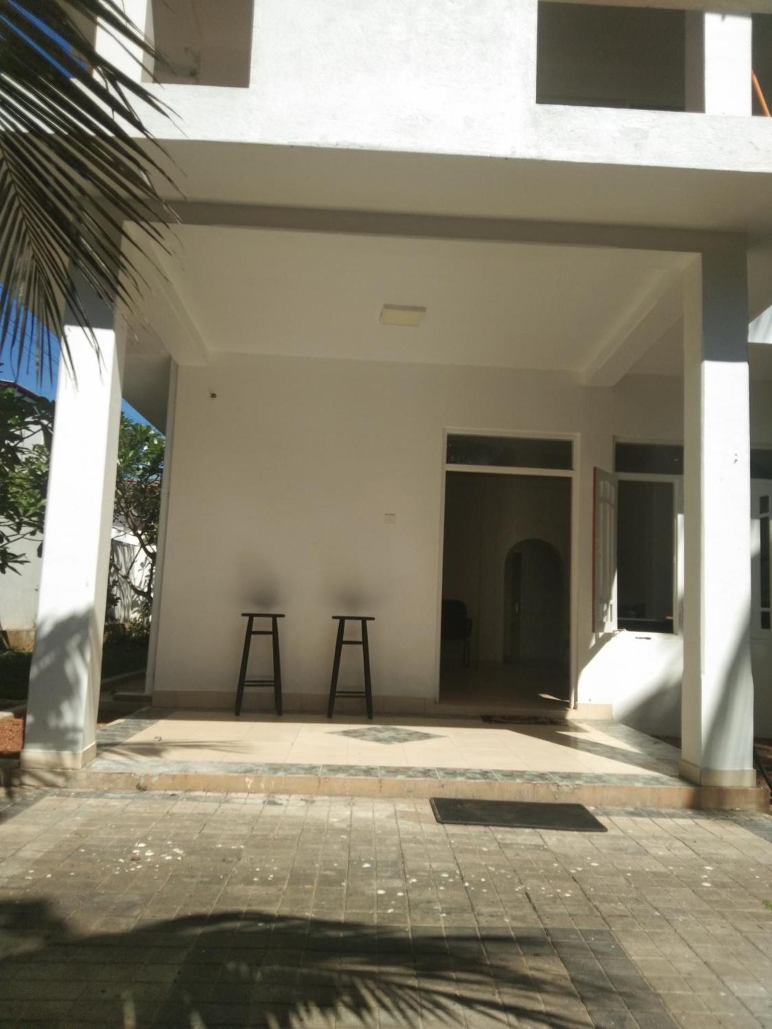 Ayu Hostel Ambalangoda  Eksteriør billede